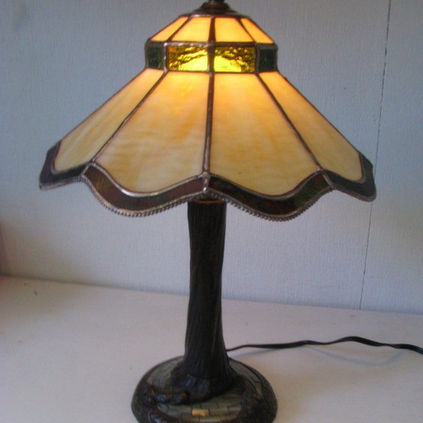 Small amber lamp