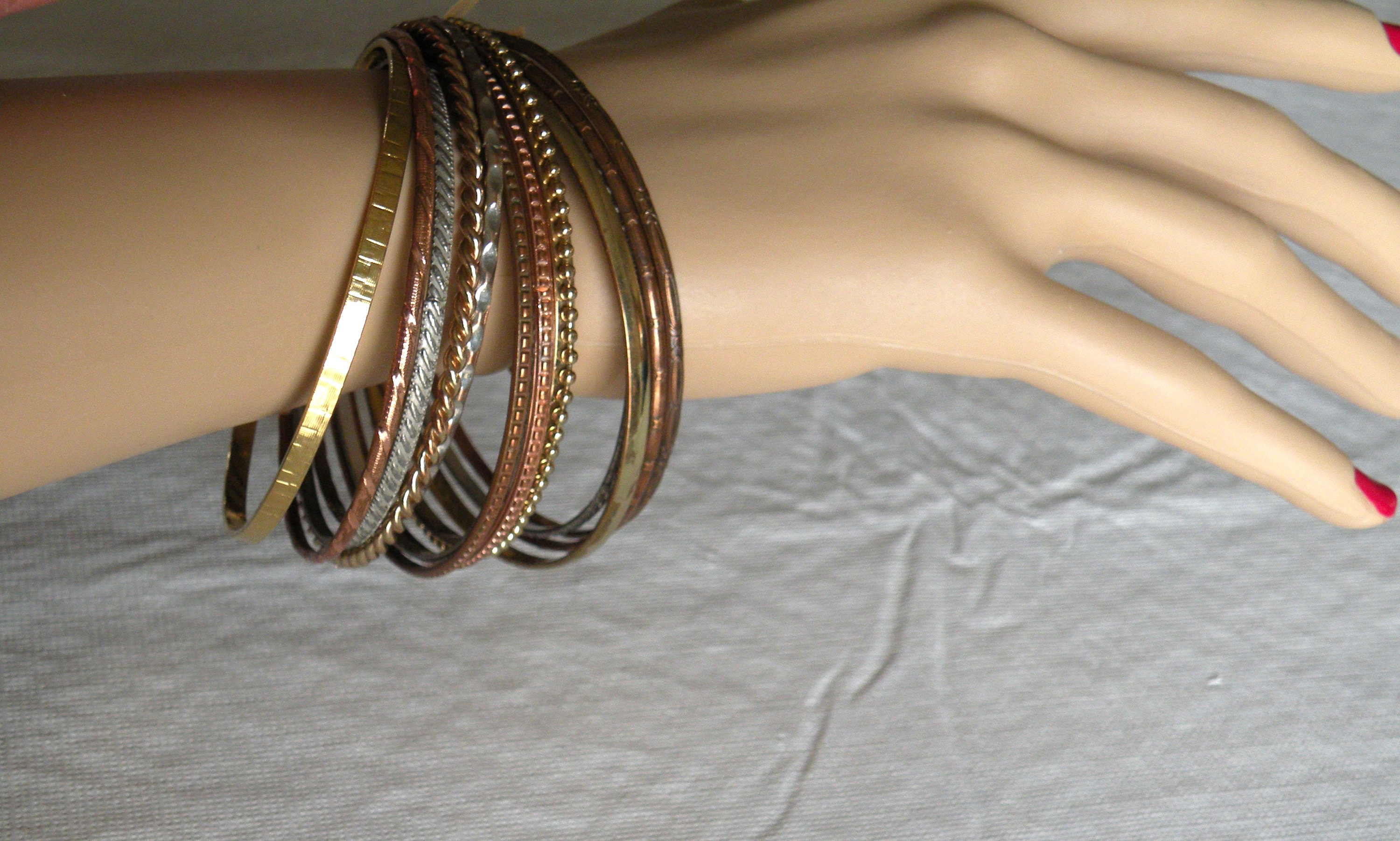 Vintage Bangle Bracelet Set, Metallic Bracelets - Etsy