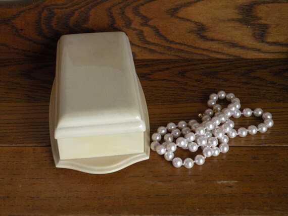 Vintage Celluloid Velvet Lined Jewelry Box - image 3