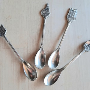 Vintage Collectible Souvenir Spoon Set, Brussels Architecture