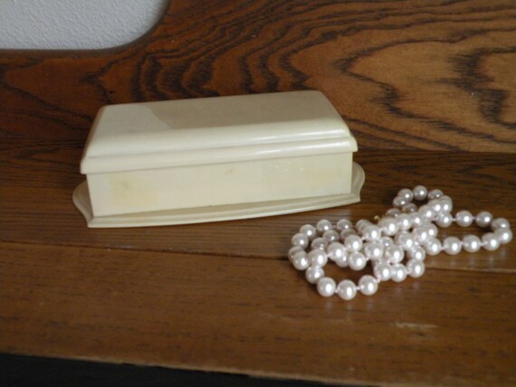 Vintage Celluloid Velvet Lined Jewelry Box - image 4