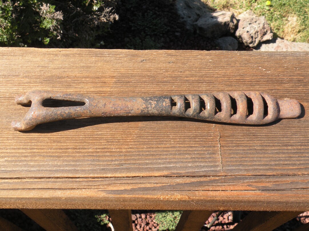 Antique Cast Iron Wood Stove Lid Lifter Etsy