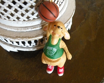 Vintage Christmas Ornament, Basketball Kangaroo Ornament, Dunkin Roo, Hallmark Keepsake Ornament, Holiday Roos