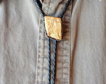 Petite petrified wood bolo