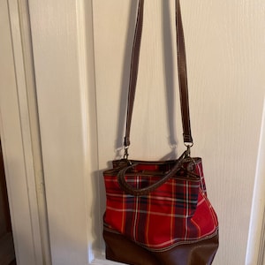 Tommy Hilfiger shoulder purse