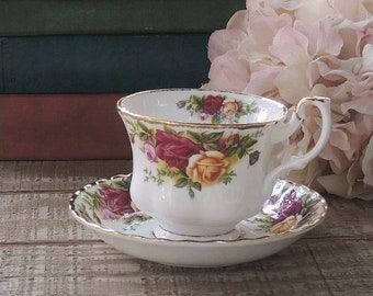 Royal Albert Old Country Roses Tea Cup and Saucer Set Tea Party, Vintage English Bone China