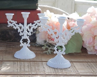 Pequeños candelabros blancos pintados a mano conjunto de 2 portavelas, decoración del hogar y la vida, pequeños portavelas boda