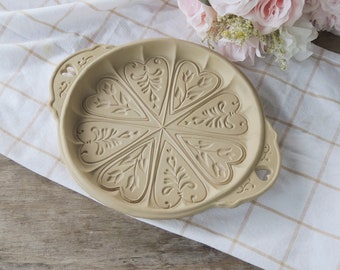 1988 Brown Bag Cookie Art Round Tray Hearts Polymer Clay Mold Bakeware Soap Mold Holiday Farmhouse Home Decor