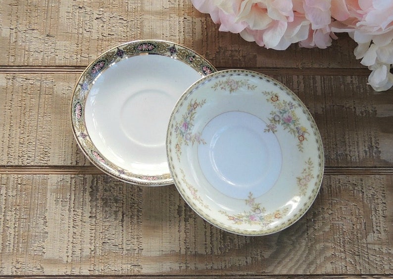 Vintage Smatched Saucers Conjunto de 4 para fiesta de té, platos de boda, platos de pastel almuerzo nupcial imagen 5