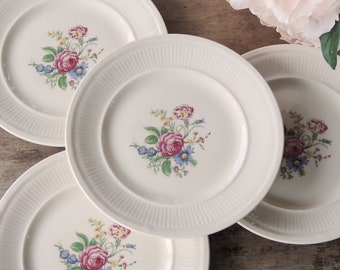 Set of 4 Shenango Dessert or Salad Plates with Pretty Florals Restaurant Diner Ware Plates Ribbed Band