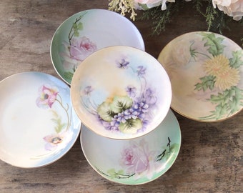 Weimar Germany Floral Dessert Plates Set of 5 Signed M Moht Small Salad Plates Ca. 1900-1933 Hand Painted Porcelain Plates