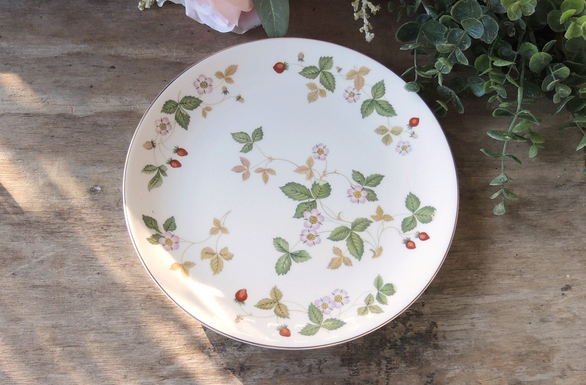 Wedgwood Wild Strawberry - Etsy