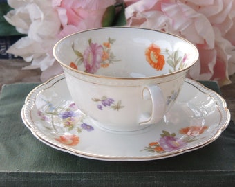 Franconia-Krautheim Flat Tea Cup and Saucer Set Made in Selb Bavaria