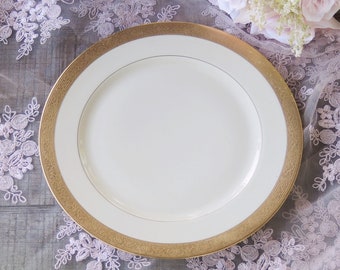 Pickard Gold Encrusted and Cream Dinner Plate Made in Germany "AS IS" Condition