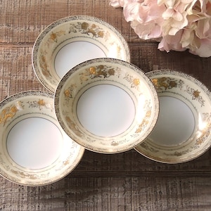 Harmony House Gold Crest Dessert Bowls Set of 4 Holiday Dining Replacement China Wedding China Made in Japan
