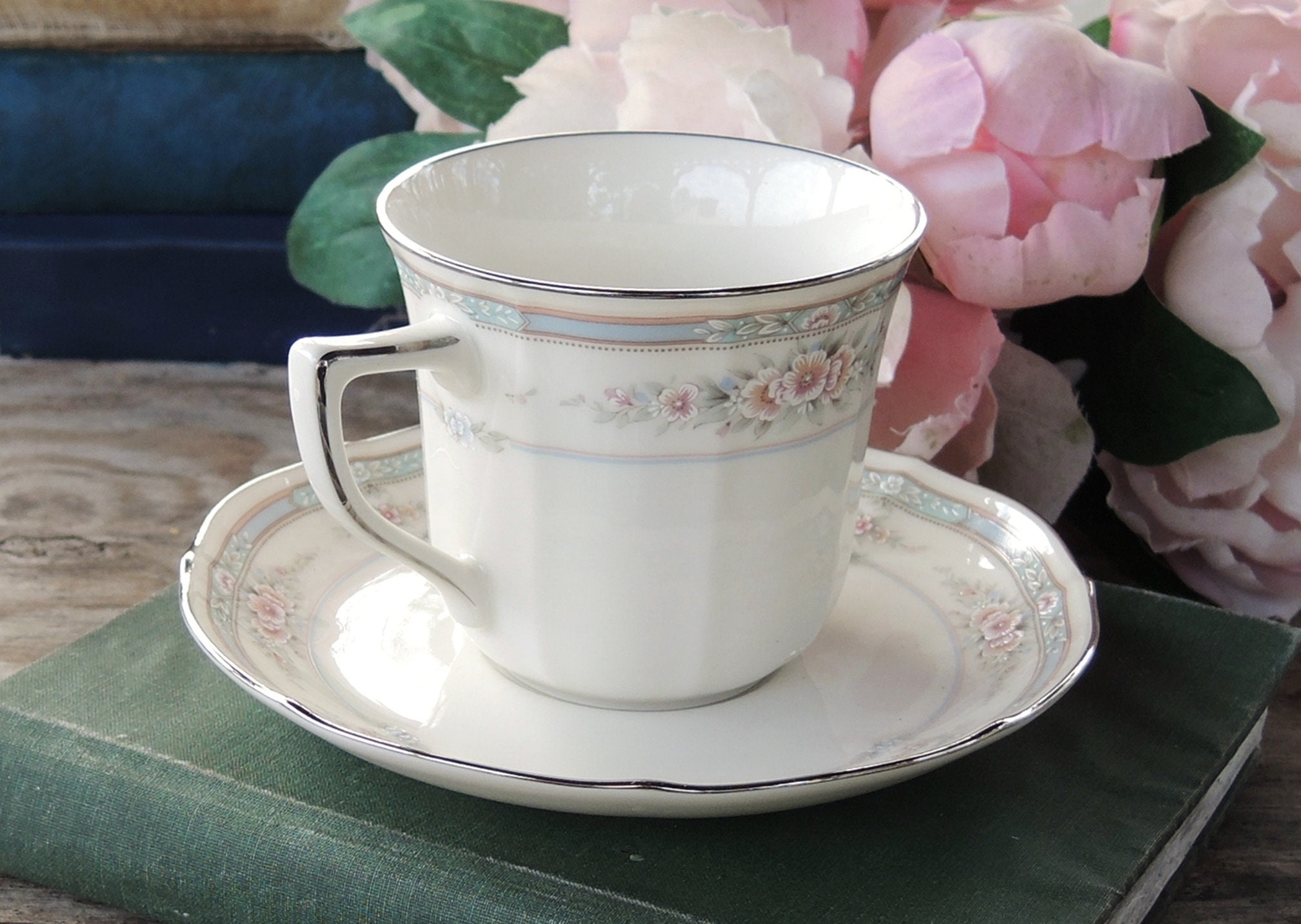 Noritake Rothschild Tea Cup Saucer Set Cottage Style Coffee Etsy