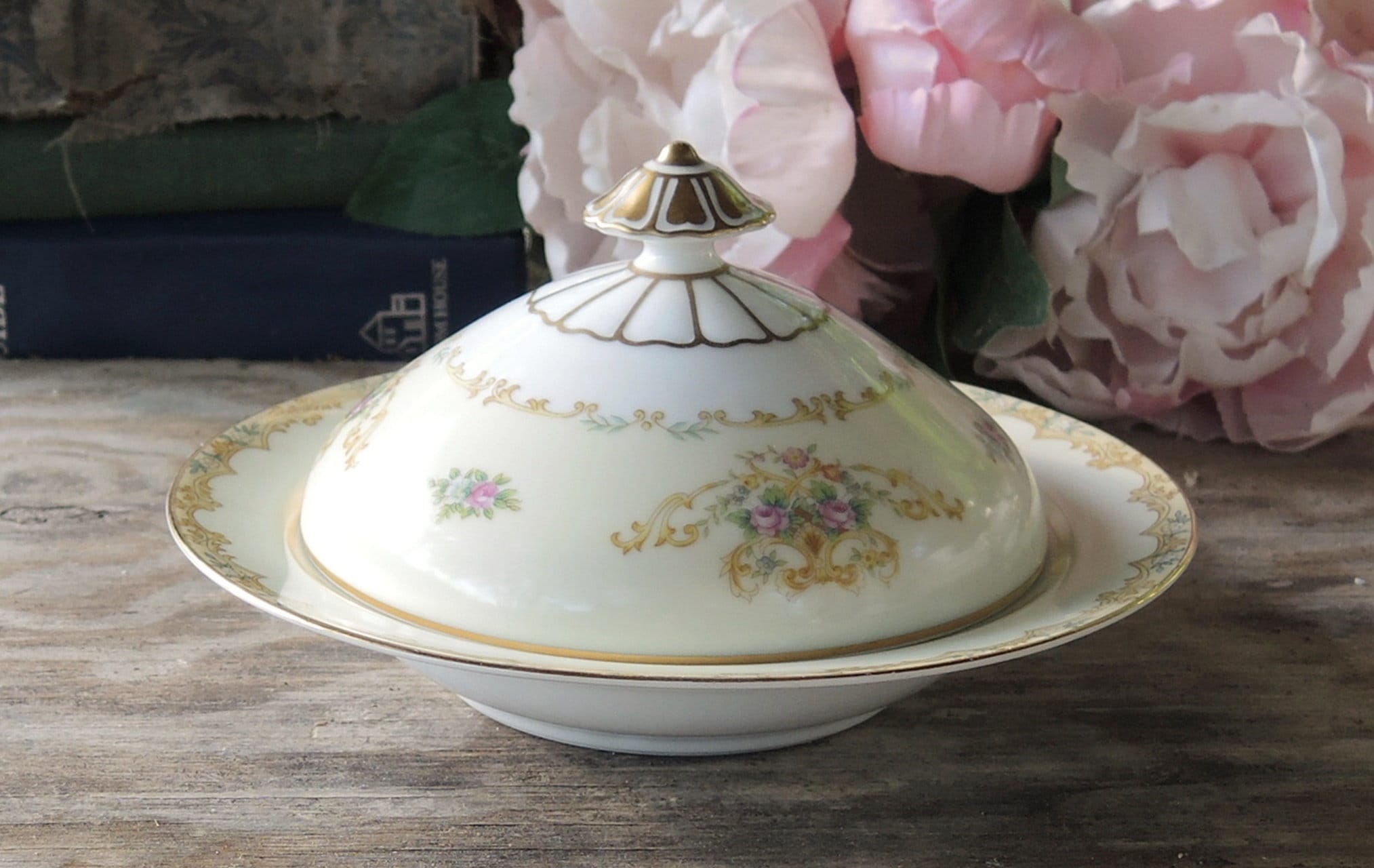 Noritake Arcadia Round Covered Butter Dish With Strainer Etsy UK