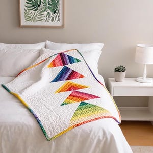 Modèle de courtepointe bébé « Arc-en-ciel volant au coucher du soleil » (PDF), Modèle de courtepointe « Oies volantes arc-en-ciel », Courtepointe bébé moderne en patchwork, Téléchargement instantané