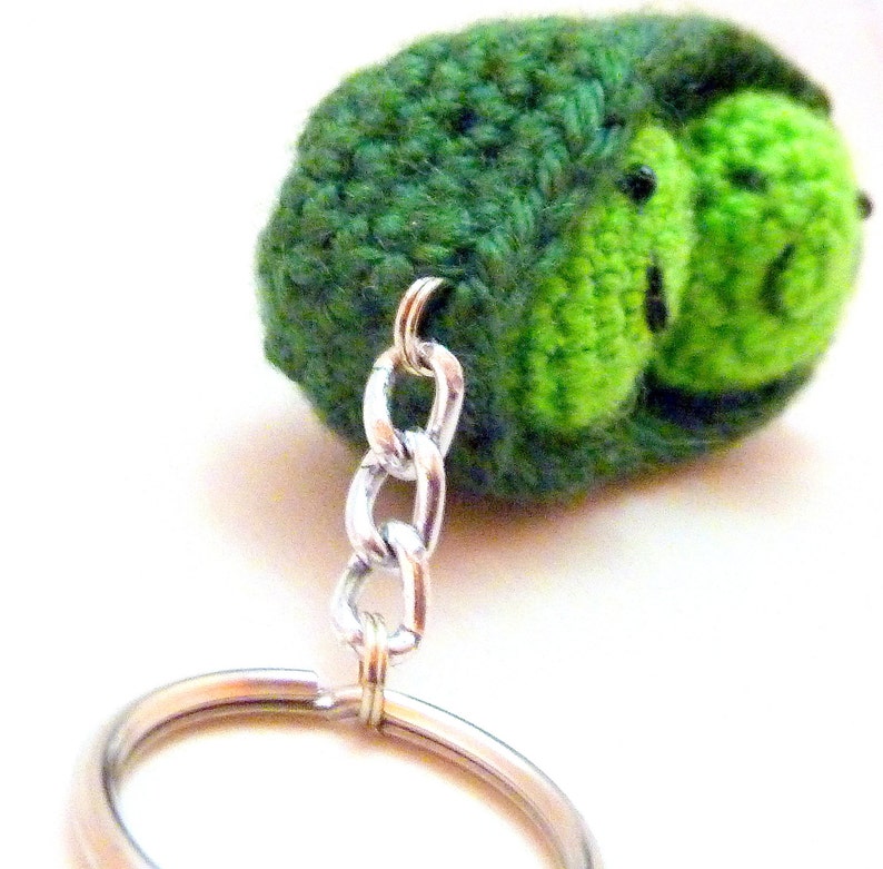 Two Peas in a Pod Best Friends Keychain Cute Couple Keychain Etsy
