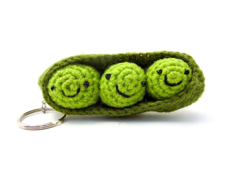 Three Peas in a Pod Best Friends Keychain Etsy