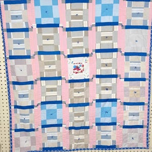Couverture patchwork vintage faite main rose bleu gris