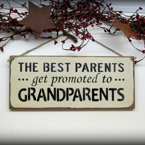Gift for Grandparents, Wooden sign for Parents, Grandparents to Be, The Best Parents Get Promoted, Mother's Day, Expecting a Baby Gift 画像 3