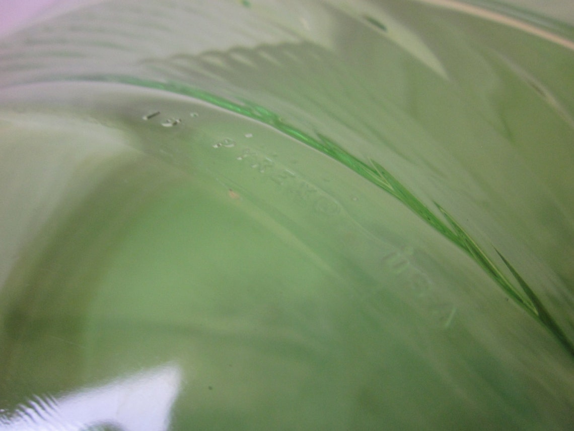 Pyrex Green Glass Dinner Plates Set of Four Etsy