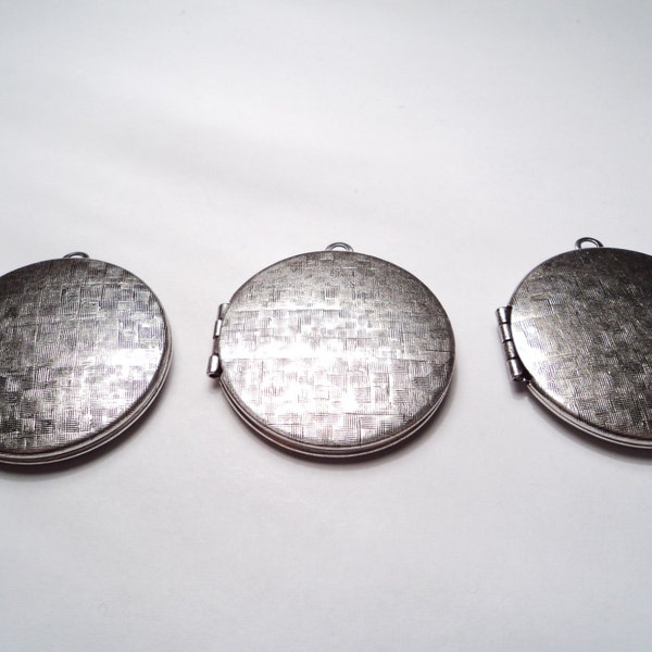 3 pcs - antique silver plated round textured lockets - m132rso - very limited quantity