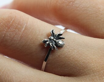 tarantula ring