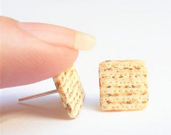 Food Jewelry matzah earrings, matzo earrings, passover jewelry, matzah jewelry, Food earrings, Miniature Food Clip on and Pierced Mini Food