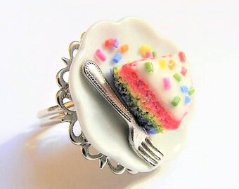 Food Jewelry Rainbow Cake Ring, Rainbow Jewelry, Rainbow Cake Jewelry, Miniature Food Ring, Mini Food Jewellery, Polymer Clay Food Gay Pride