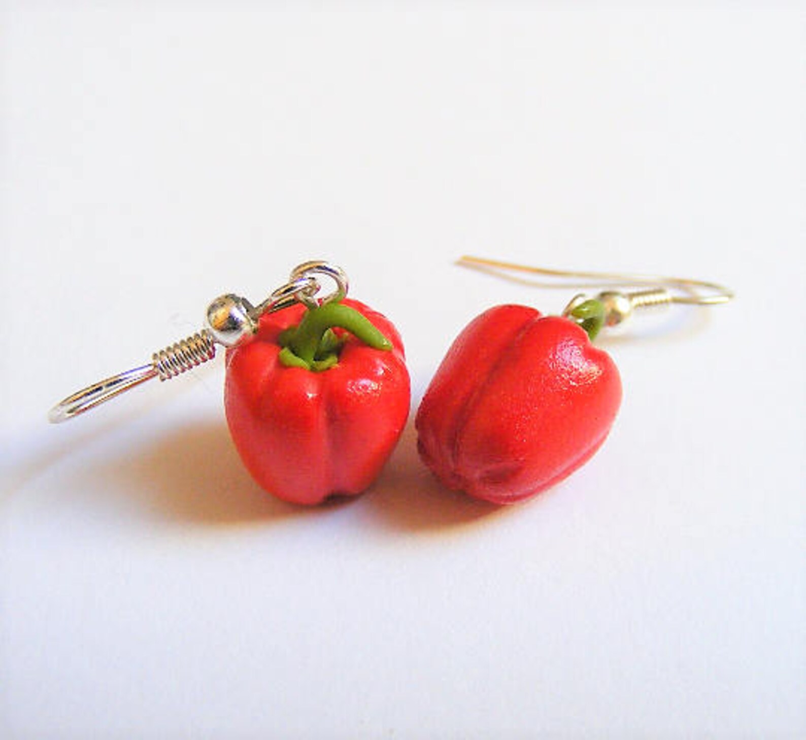 Food Jewelry Bell Pepper Earrings Capsicum Earrings Pepper Etsy