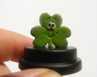 Shamrock Pet © St Patricks day gift, Pattys day, novelty gift, cute gift, gift from Ireland, Paddys day gift desk top gift, funny gift irish