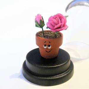 Flower Pet © Flower gift, birthday gift, Best friend gift, Gardeners gift, vegan, novelty gift, cute gift, desk top gift, Funny gift, Fruit