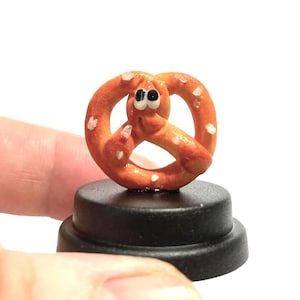 Pretzel Pet © Brezel, Cracker, Fastfood, Cadeau voor hem, Cadeau voor haar, Nieuwigheidscadeau, Leuk cadeau, Bureaubladcadeau, Grappig cadeau, Snackcadeau