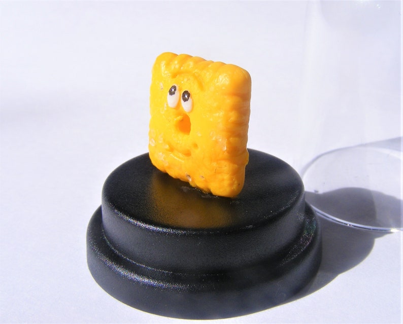 Cheese Cracker Pet © Cracker gift, Cheez lover gift, comedy gift, novelty gift, dashboard gift, humorous gift, desk top gift, Funny gift image 5