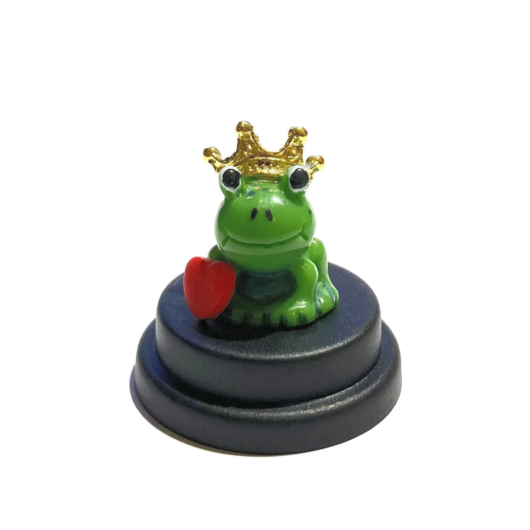 Frog Pet © Frog Prince, Youve Got to Kiss a Lot of Frogs, Comedy Frog Pet © Frog Prince, Youve Got to Kiss a Lot of Frogs, Comedy