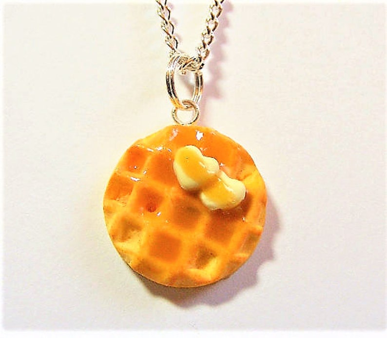 Food Jewelry Waffle Necklace, Waffle Pendant, Miniature Food Jewelry, Mini Food Jewellery, Polymer clay, Heart Necklace, Kawaii Necklace image 3