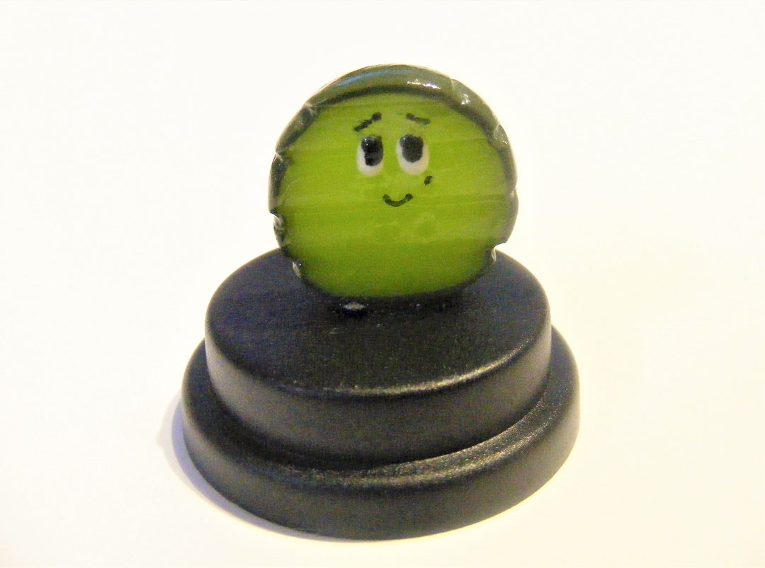 Pickle Pet © Dill Pickle Gift, Sliced Pickle Pickled Gherkin Pregnancy Gift Maternity Baby