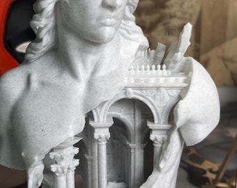 Busto della Cittadella Silenziosa: Figura stoica con architettura antica (File per stampa 3D)