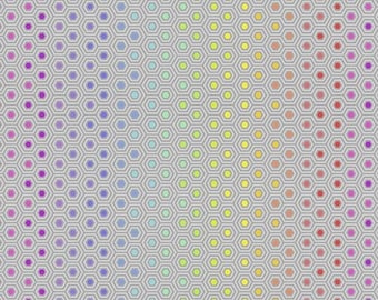 Tula Pink - Colores auténticos - Arcoíris hexagonal en color paloma