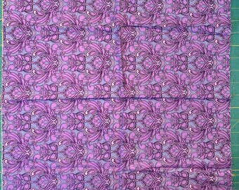 Tula Pink - True Colors original - Mini búho en orquídea, 1/2 yarda