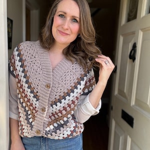 Modern Granny Square Cardigan Pattern PDF | XS-5XL (30-62" Chest) | Crochet Yoke & Fun Granny Stitch | Optional Sleeves | Instant Download