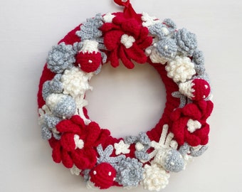 CROCHET PATTERN / Christmas Crochet Wreath / Woodland Crochet / Rustic Festive Decor Pattern