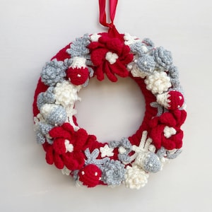 CROCHET PATTERN / Christmas Crochet Wreath / Woodland Crochet / Rustic Festive Decor Pattern