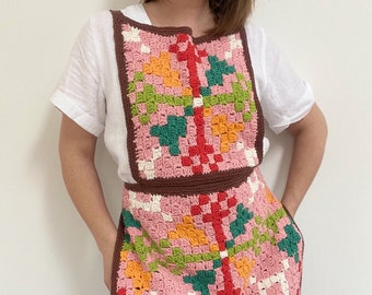 CROCHET PATTERN / Martha's Retro C2C Crochet Apron Pattern / Vintage Style Apron / PDF Crochet corner to corner chart pattern