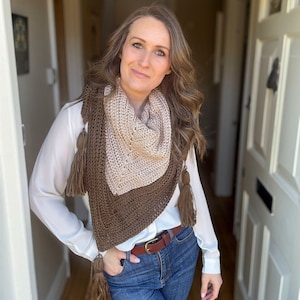CROCHET PATTERN & VIDEO/ Willow Shawl / Easy Triangle Shawl Crochet Pattern / Textured Beginner Wrap Pdf Pattern