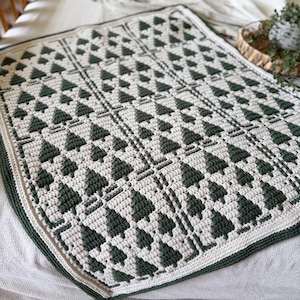 CROCHET PATTERN + VIDEO – Twinkling Trees Christmas Blanket – Overlay Mosaic Afghan pdf, Festive Throw Pattern, Holiday Home Décor image 10