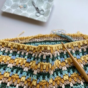 CROCHET PATTERN / Hayden Mosaic Crochet Tote Bag / PDF crochet pattern / Summer crochet bag image 8