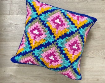CROCHET PATTERN / Crochet C2C Pillow Pattern/ C2C Pillow Pattern/ Colourful Crochet Cushion / Bargello Crochet Pattern/